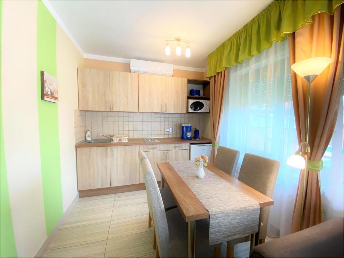Apartman Siesta Buek - Buekfuerdo Eksteriør bilde