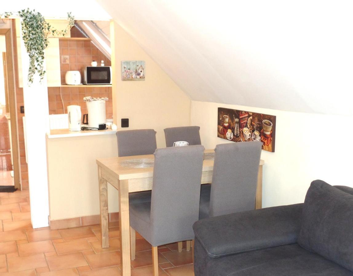 Apartman Siesta Buek - Buekfuerdo Eksteriør bilde